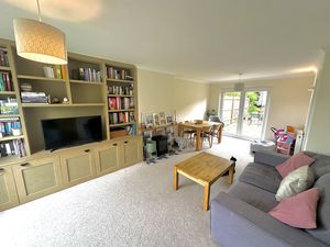 Photo 9- click for photo gallery